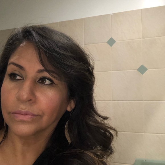 Meet your Posher, Tatiana - Picture 1 of 1